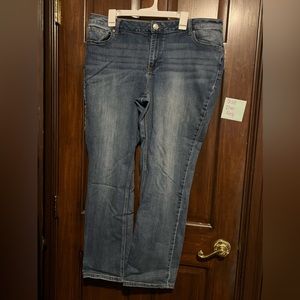 Maurice’s Size 20w regular women’s jeans